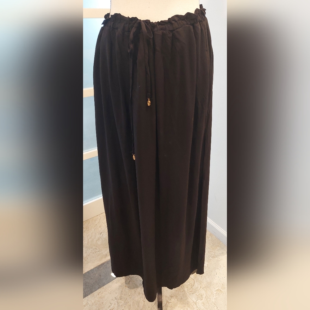 Chic Black Maxi Skirt for Women